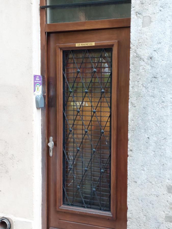Gite Le Magneval Lyon Exterior foto